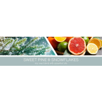Sweet Pine & Snowflakes 3-Docht-Kerze 411g